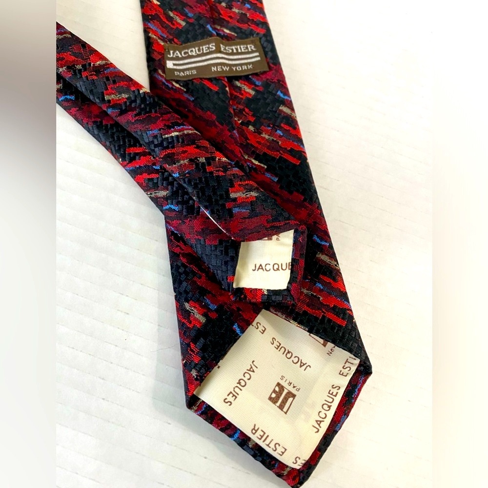 Jacques Estier Paris New York Short Textured Tie 55”
